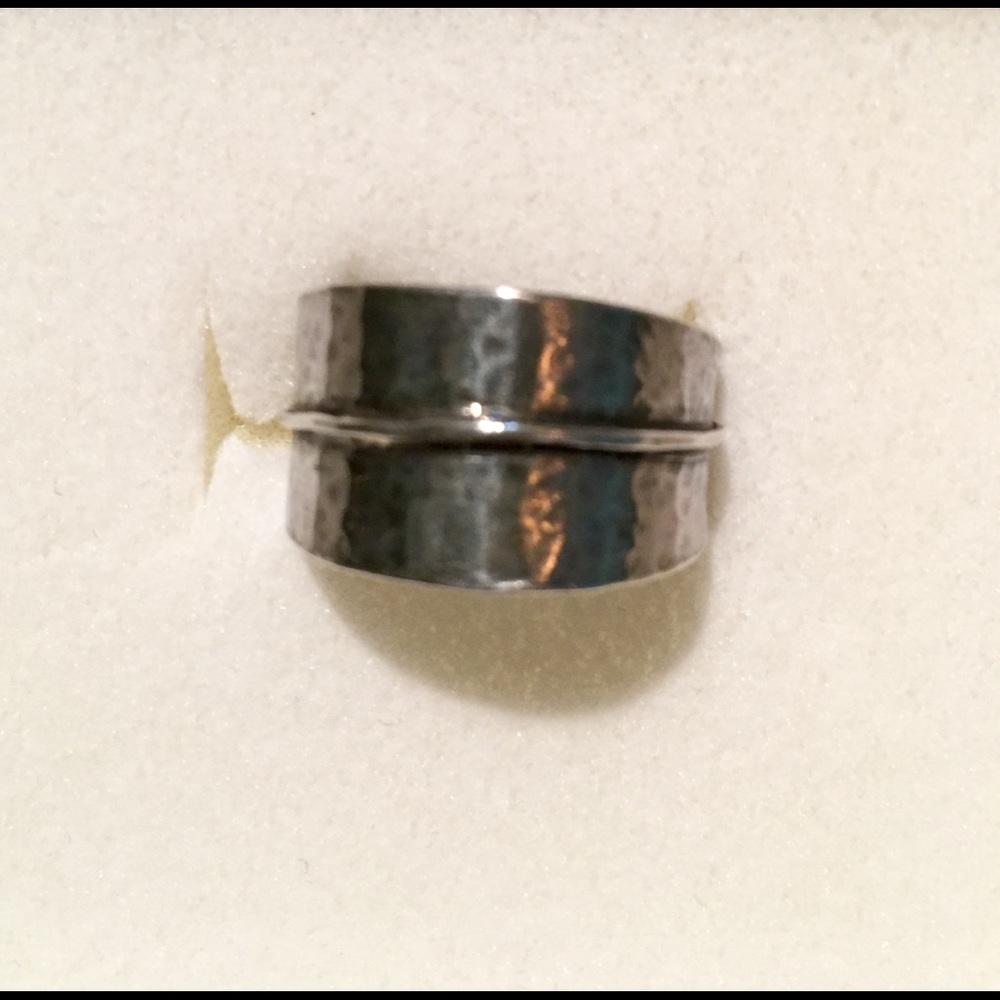 Premier Designs Sterling Ring size 9